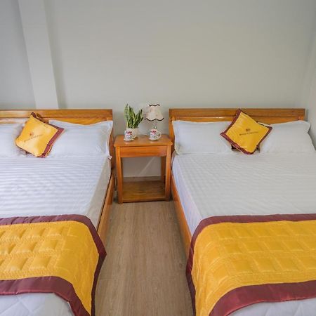 Fami Homestay Phong Nha Bagian luar foto