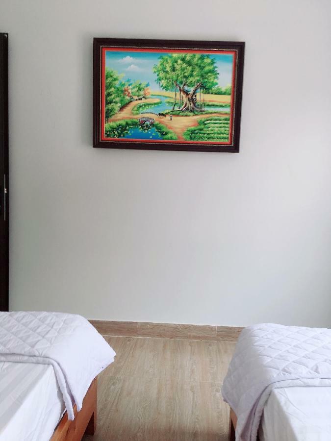 Fami Homestay Phong Nha Bagian luar foto