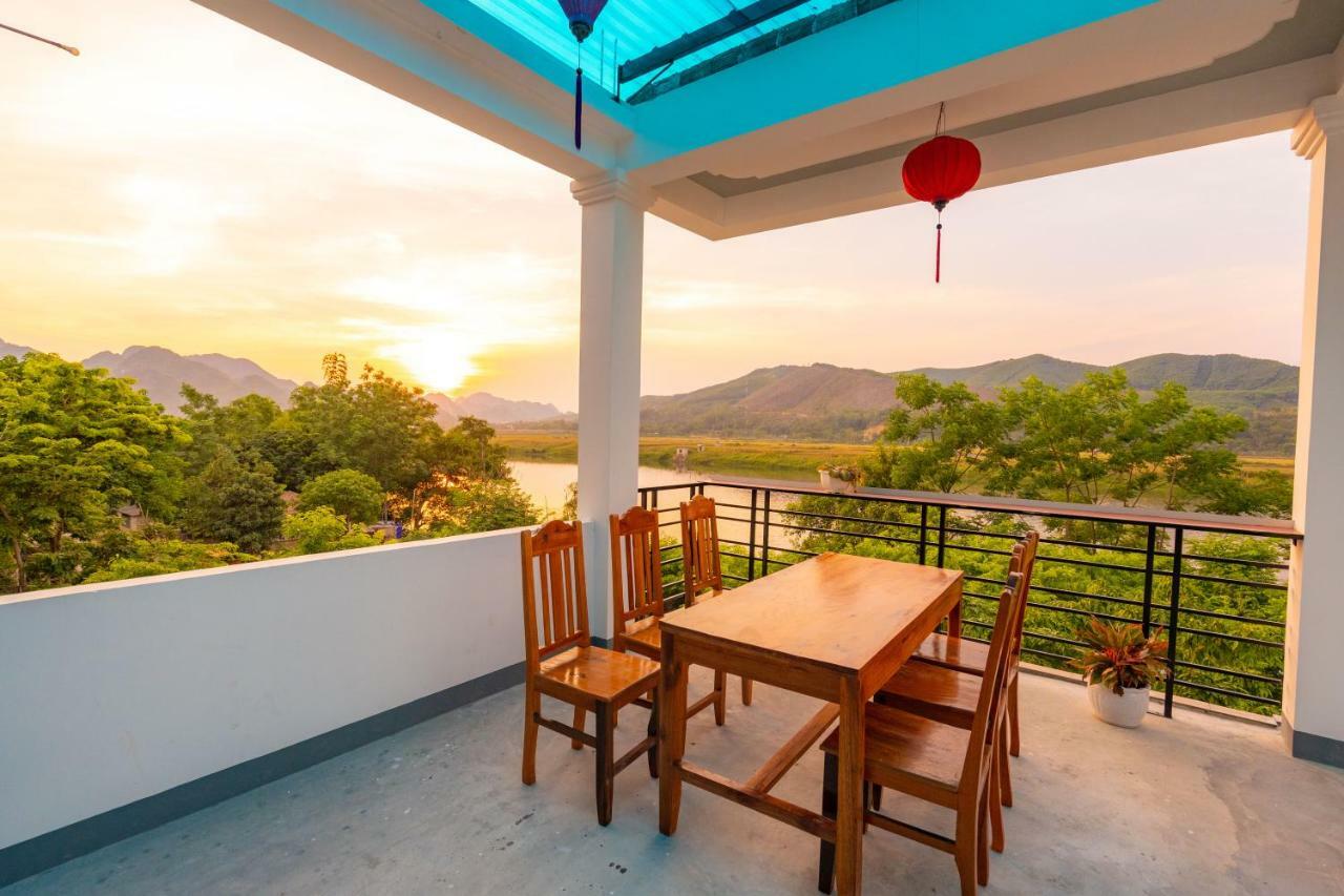 Fami Homestay Phong Nha Bagian luar foto