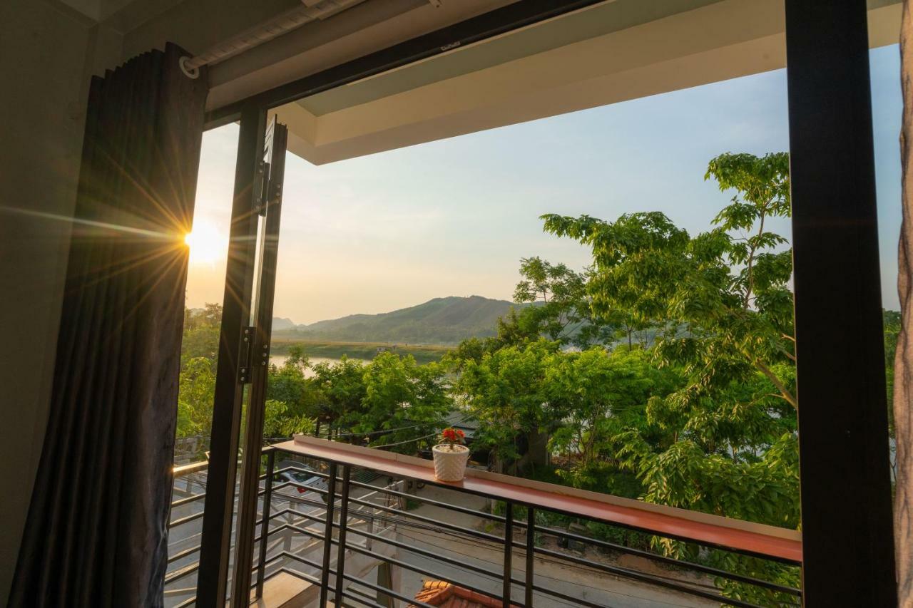 Fami Homestay Phong Nha Bagian luar foto