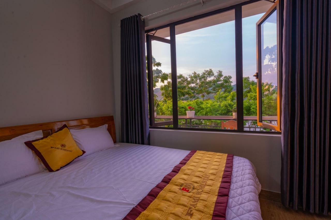 Fami Homestay Phong Nha Bagian luar foto